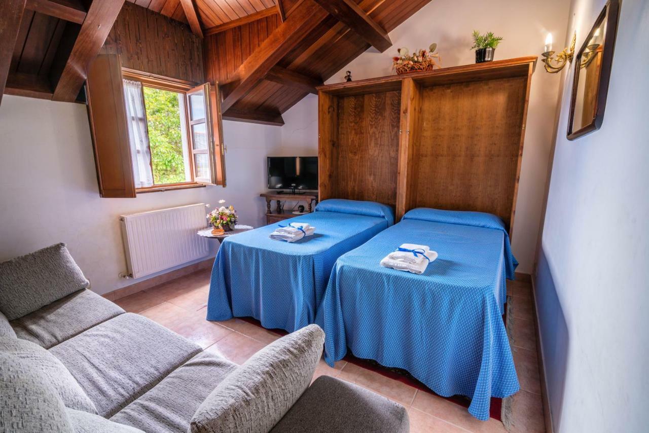 Apartamentos Rurales El Ferreiron Castropol Exteriér fotografie