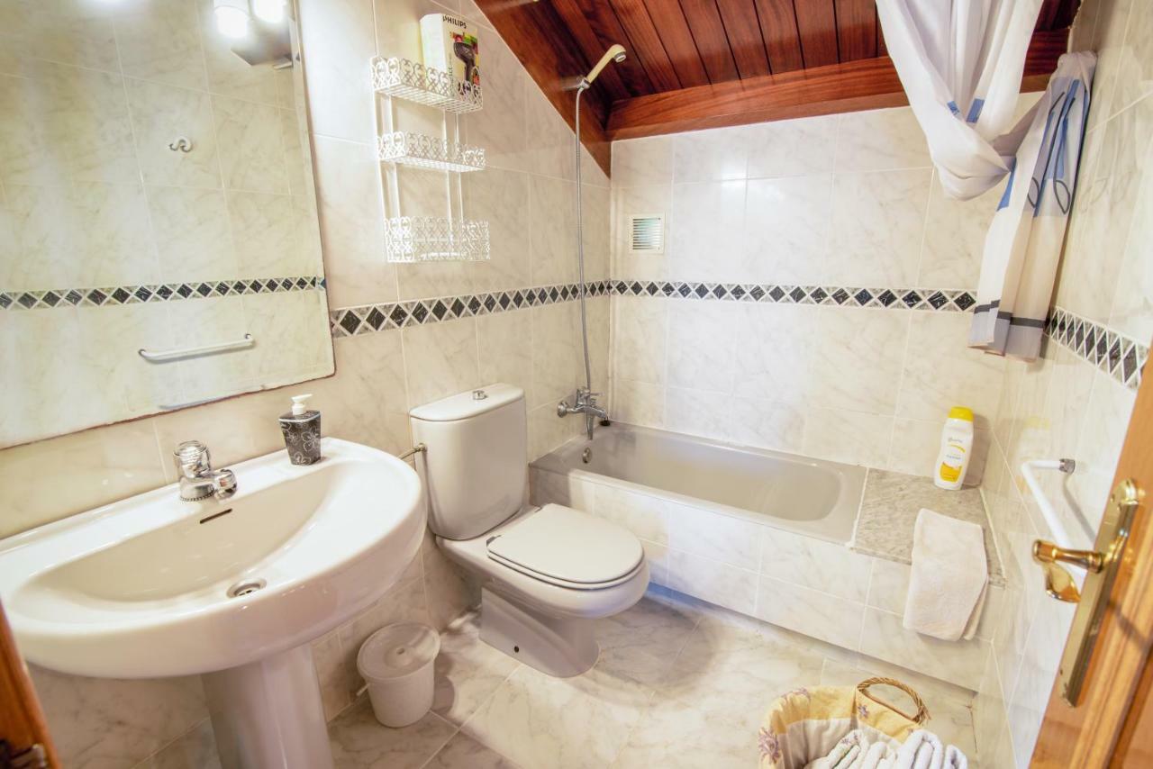 Apartamentos Rurales El Ferreiron Castropol Exteriér fotografie